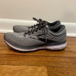 Women’s Brooks Ghost 13 Size 9.5